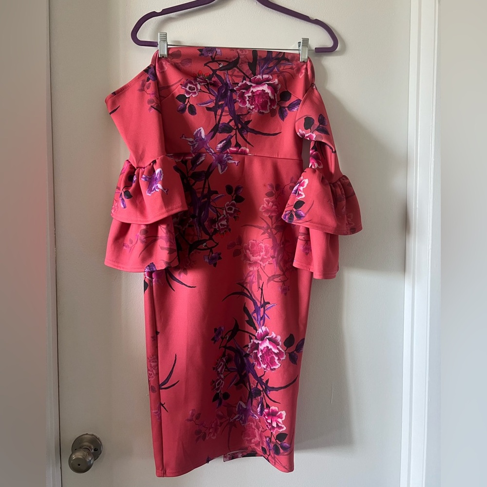 Floral Off-Shoulder Dress with Ruffle Sleeves